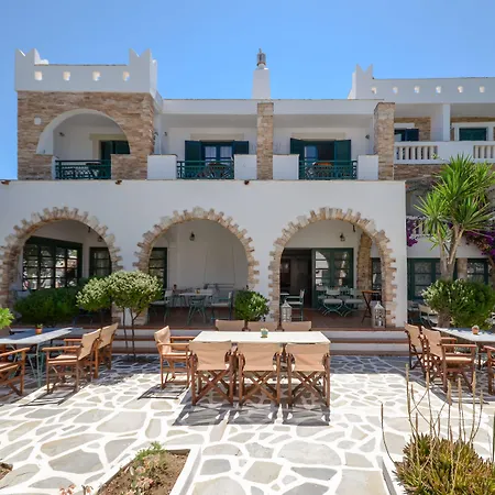 Hotell Naxos 2*
