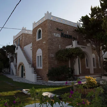 Naxos 2*