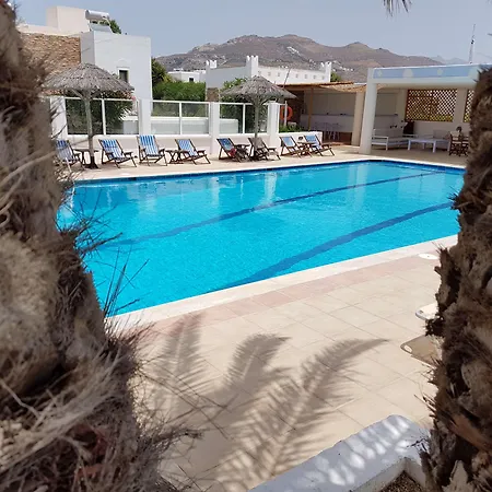 Naxos Hotel 2*